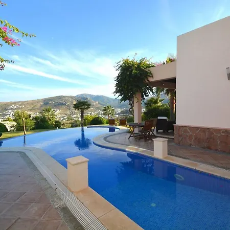 Luxury Garden Villa, Bodrum *