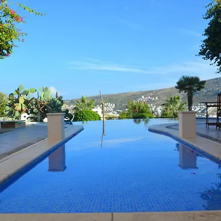 Luxury Garden Villa, Bodrum Villa Gündoğan